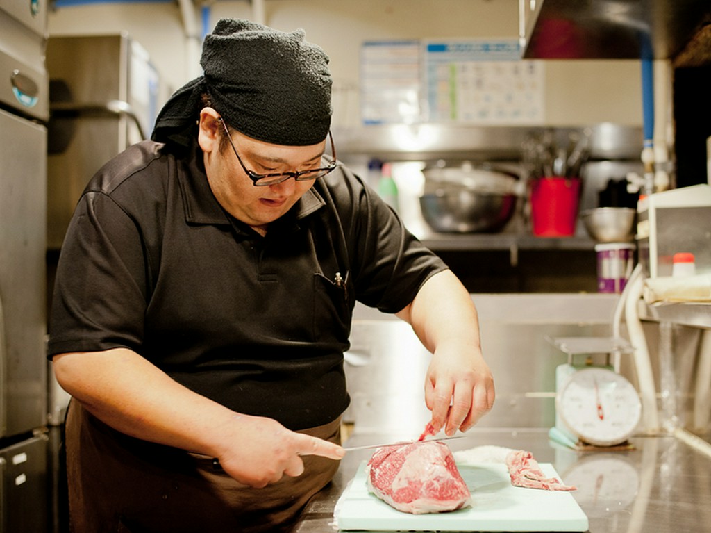 「お客様に、おいしい本物を安く多めに出してあげたい」