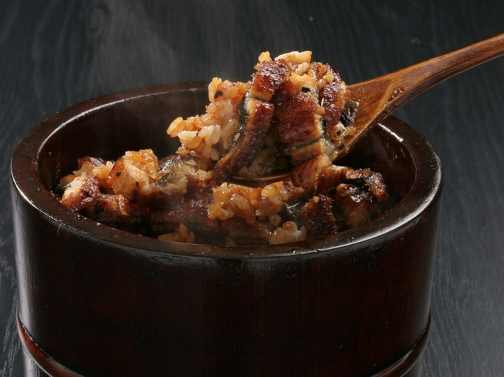 鰻、たれ、米、すべてにこだわり、匠の技で納得の逸品に仕上げる