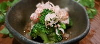 オープン当初からの隠れた人気メニュー。
季節の美味しい地場野菜とやさしいお出汁のホッとする一品。