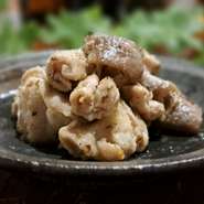 青森産にんにくの自家製ガーリックバターでお箸が止まらない♫
