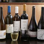 イタリア有数のワインの産地「ピアモンテ州」や「トスカーナ州」のものを中心に、有機ブドウを使ったビオワインを飲むことができます。味はブドウジュースに近い感じで甘め。ワインが得意でない人にもおすすめです。