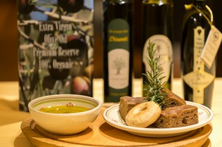 シンプルな料理だからこそ新鮮な素材にこだわる