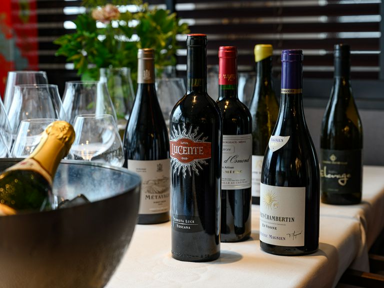 料理との相性が秀逸なワインを豊富にセレクト