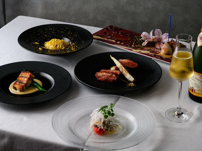 既存のスタイルにとらわれない、おまかせコース