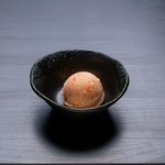 さくらんぼの自然な香りさわやかなジェラート