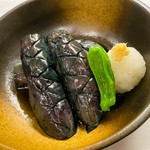 黒ばら海苔と山葵ドレッシングが味の決め手