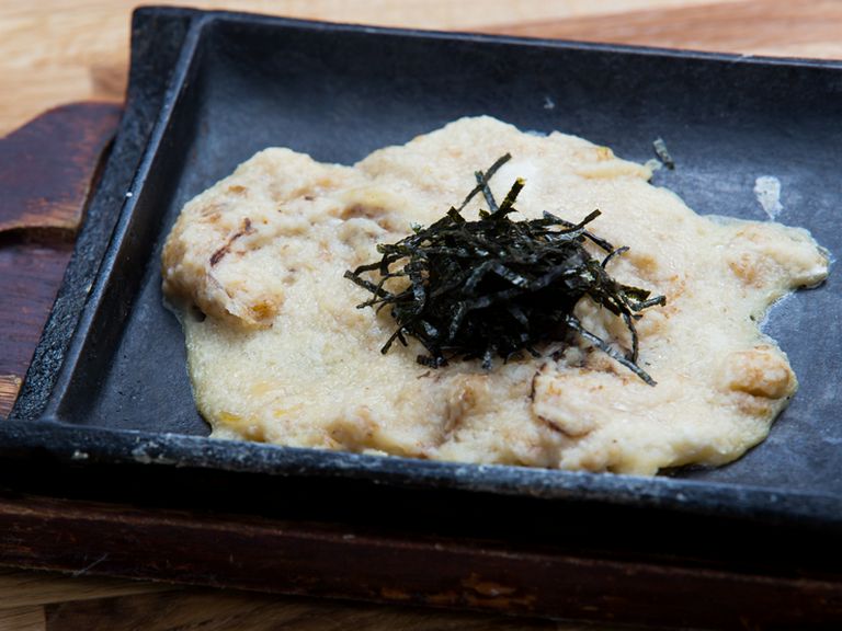 『鉄板とろろ焼き』