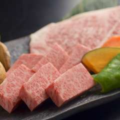 伊万里牛などA4～A5ランクの飲み放題つきコース5500円～