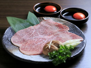 お肉はもちろん、野菜や卵も選りすぐりです