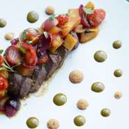 ※お一人様チャージ料金500円を頂戴しております。
※1名様1オーダー制でお願い致します。
※お席のご指定は承っておりません。あらかじめご了承下さいませ。
※サービス料8％を頂戴いたします
