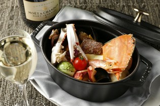 カリブをイメージして、世界のスパイスを独自に調合しています