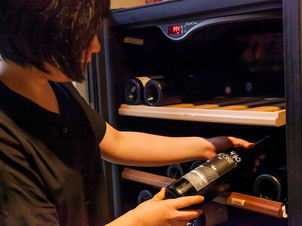 ワインのプロも常駐。料理に合わせる一杯も気軽に相談できる