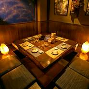 北新地駅1分!!夏も新鮮な海鮮で乾杯！飲み放題付コース3500円～