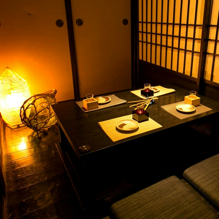 接待もおまかせください。個室完備しております