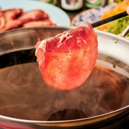 2.5時間飲み放題付き！当店名物の旬の味覚コース！贅沢な北海の幸をふんだんに使用した絶品料理が満載！