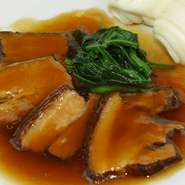 豚肉の角煮（中国パン付き）