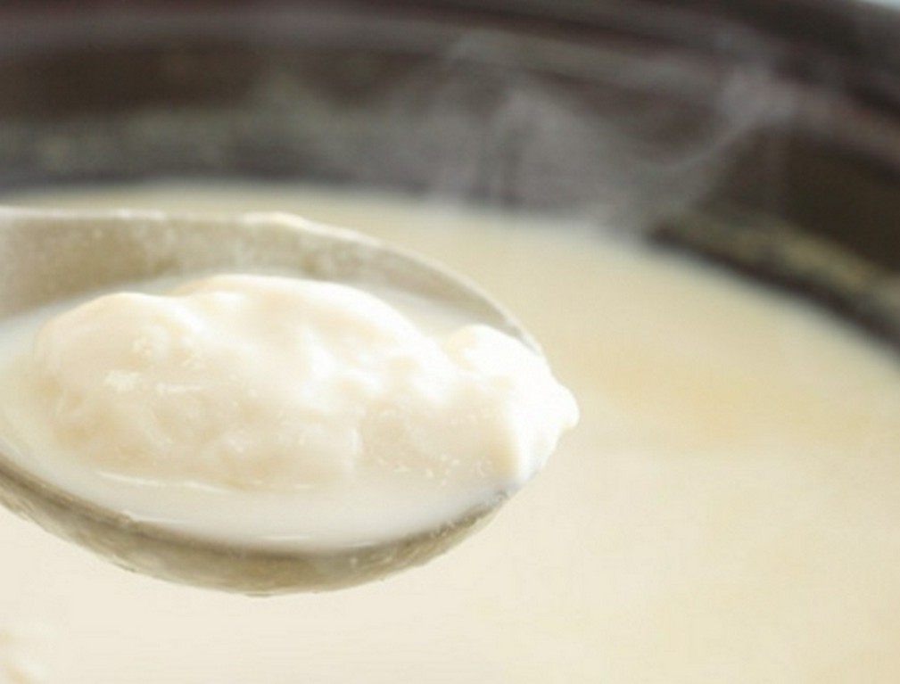 できたて手造り豆富/自家製ザル豆腐