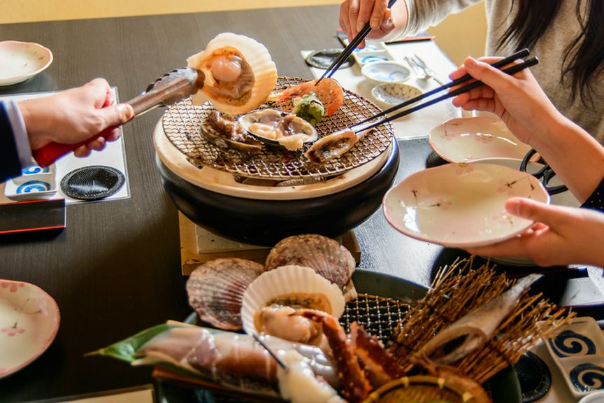 ここが元祖! 新鮮な魚介を直火でどうぞ『名物!海鮮浜焼き』