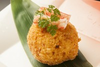 コロッケの中に蟹身がびっしり！！！