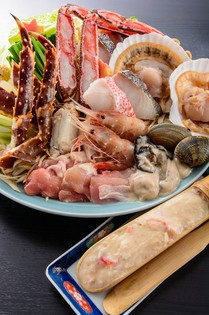 リピーター続出で人気の『特上海鮮ちゃんこ鍋』
