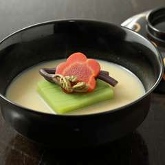 白味噌のほのかな甘みが際立つ『御碗』