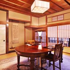 接待や顔合わせに最適な和の趣きある個室