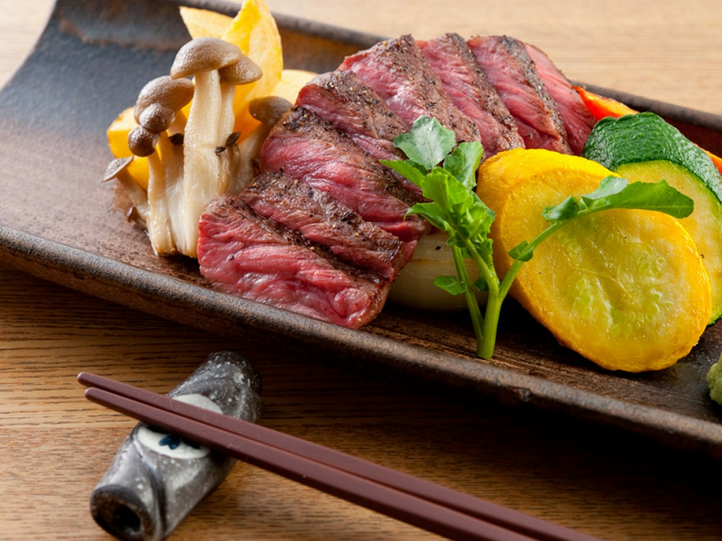 コクがあり、まろやかな味わいの和牛『にいがた和牛ステーキ』