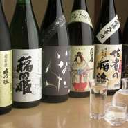 稲田屋は鳥取県米子市にある老舗酒蔵・稲田本店の直売店で、季節などによっては他店では楽しめないような珍しいお酒を提供していることもあります。酒蔵が心を込めて醸したお酒は飲みやすく美味しい物ばかりです。