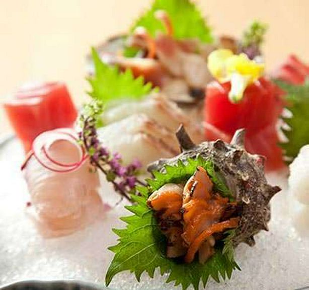 本日のお造り盛合せ(2名様〜)