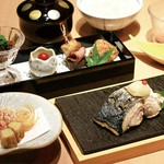 会席膳3,500円は、メインが肉料理の《楓》と魚料理の《葵》2種類。個別にお選びいただくことが可能です。