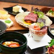 ※季節や仕入れ状況等により、内容、価格は変動します。
・アミューズ
・メイン
・ゆばめし
・味噌汁
・他4品