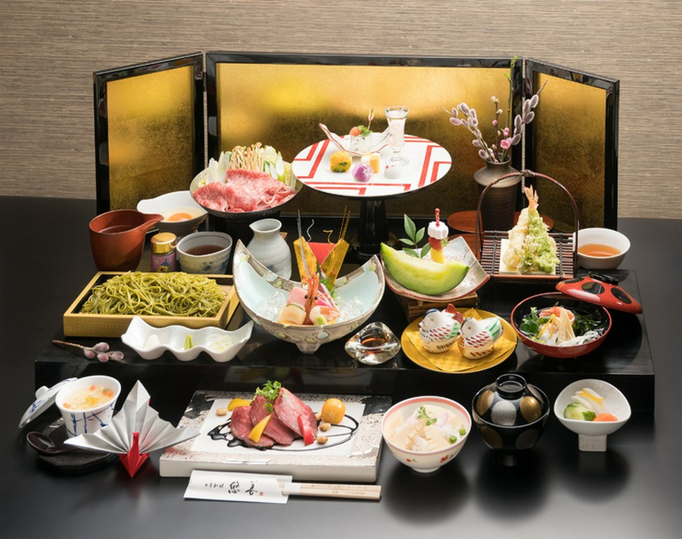彩り豊かな四季折々の味わいで至福のひとときを