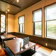 普段使いのデートはもちろん、お誕生日や記念日などの大切なシーンにもおすすめのお店です。洗練された空間でいただく、季節の食材を使った料理長渾身の一皿で、とっておきの時間を過ごしてみては。