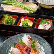 牛肉も、豚肉も、そしてお魚も、新鮮な料理が並んで、価格はリーズナブル。これで人気が出ないわけはありません。最近は予約なしでは入れない日もあります。しっかり予約して、ゆっくり味わうのがお勧め。