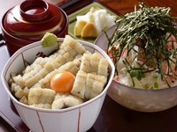 美しい白焼きが香ばしいヘルシーセット『志ら丼とうおとらサラダ』