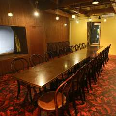 最大30名まで収容できる、ゆったりとしたパーティールーム