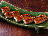 ふんわりとした食感を楽しめる『活うなぎの蒲焼き』