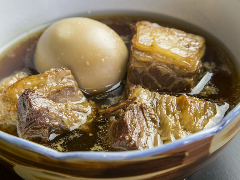 じっくりコトコト煮込んだ絶品『豚の角煮』