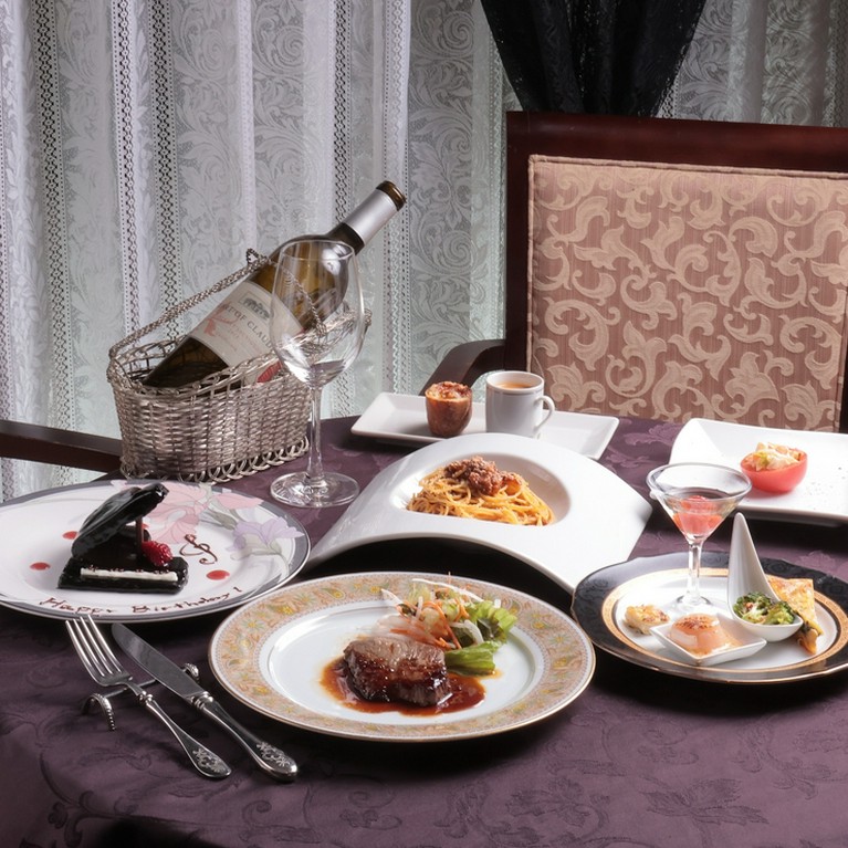 洗練されたレシピから織りなすイタリアンフルコース