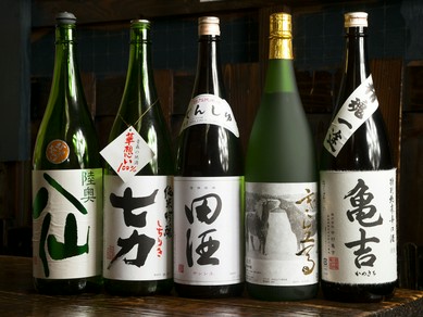 ドリンクメニュー豊富。青森県の地酒もたっぷり楽しめます