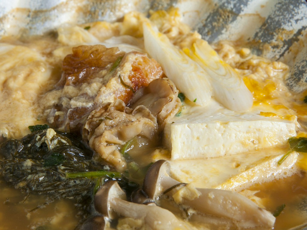 具材たっぷり！　下北の郷土料理『みそ貝焼き』