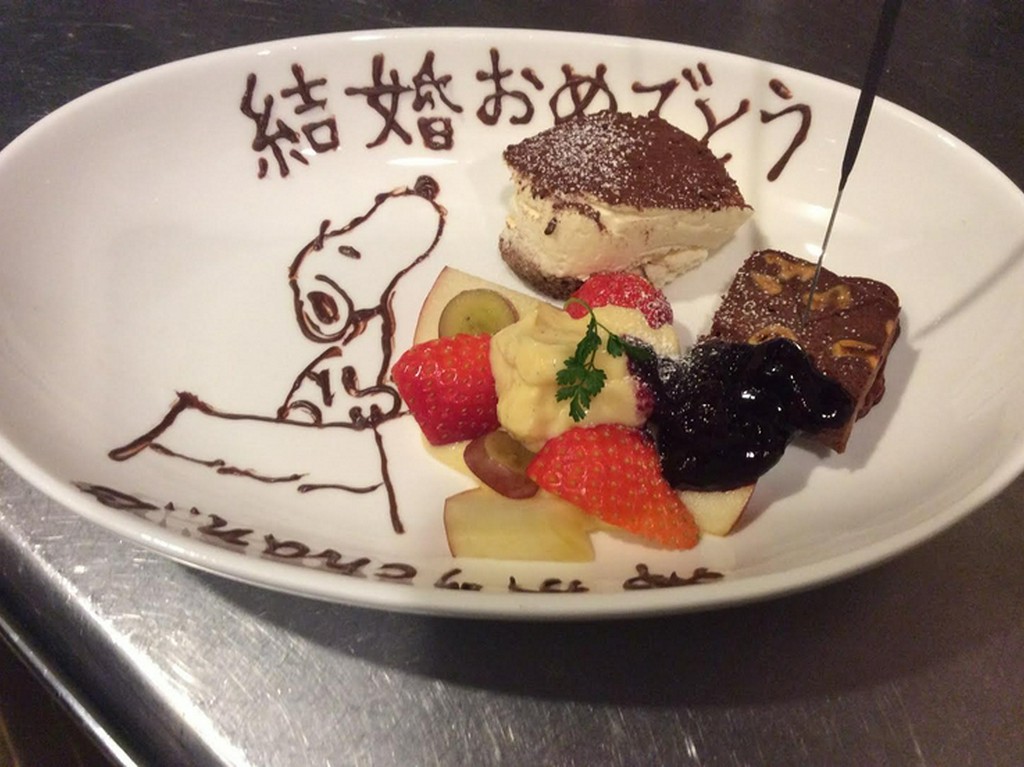 お得な飲み放題付きのコースは2名様からご利用できます。