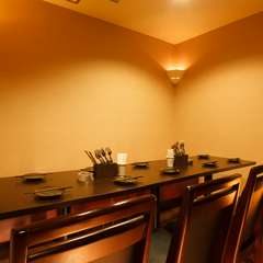 カップルから少人数の宴会まで普段使いできるお店