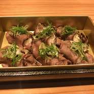 炙り牛タン握り寿司