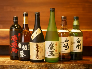 珍しい焼酎など、豊富なドリンクメニューもお店の自慢