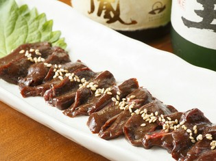 鮮度抜群！上質な馬の『馬レバ刺』は絶品です