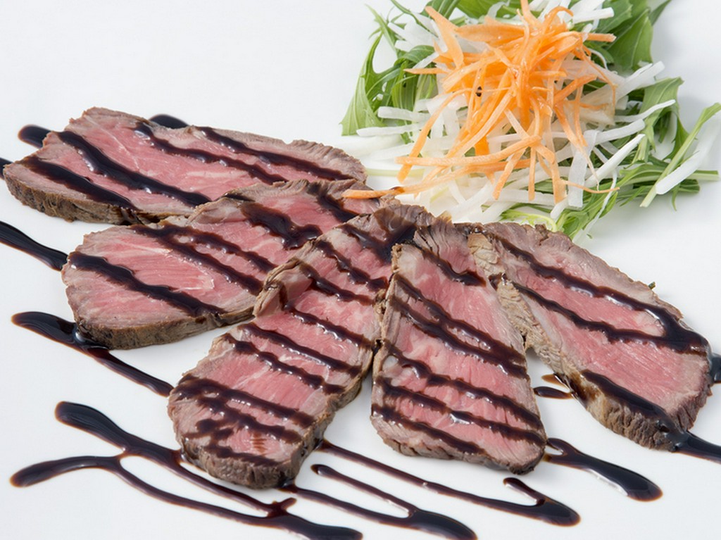 赤身の旨みが、最大限に引き出された『ローストビーフ』