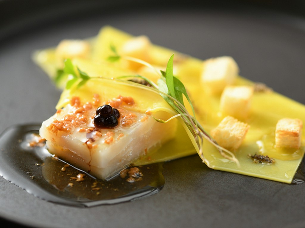 一味アクセントを加えたパスタ料理