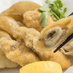 ジュワッと旨味が溢れる『オイスターフライとチップス（大）』