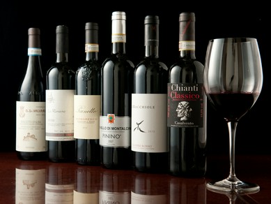 イタリアなど世界各国のワイン。料理との相性も抜群